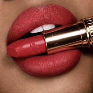 Charlotte tilbury matte revolution - carina's love