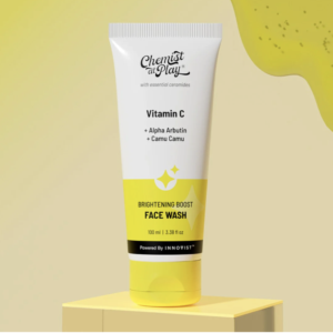 Chemist at Play Brightening Boost Face Wash with 30x Vitamin C | Cleans Oil & Dirt | Fades Dark Spots | Boosts Radiance | For All Skin Types | For Men & Women | Vegan | SLS & Paraben Free | 1