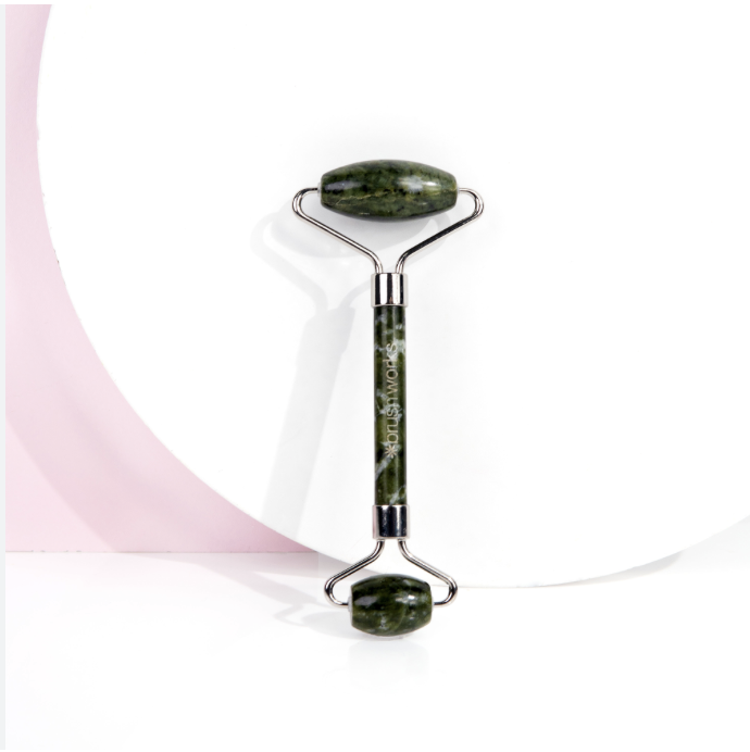 brushworks HD Jade Roller